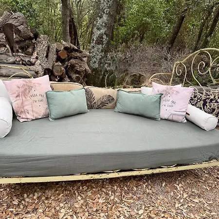 Porto-vecchio * Porto-Vecchio (Corsica)